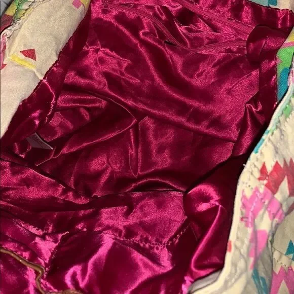 Aztec xoxo bag   - Picture 4 of 6